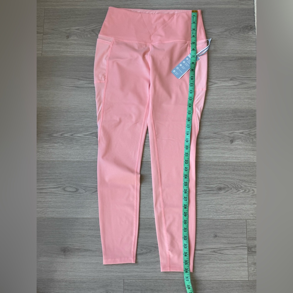 Southern Tide Pink Performance Leggings